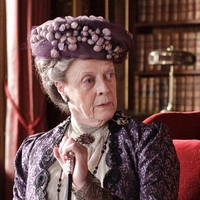 downton-abbey-violet-dowager-countess-of-grantham1-x-200 » Meri-Goes-Round